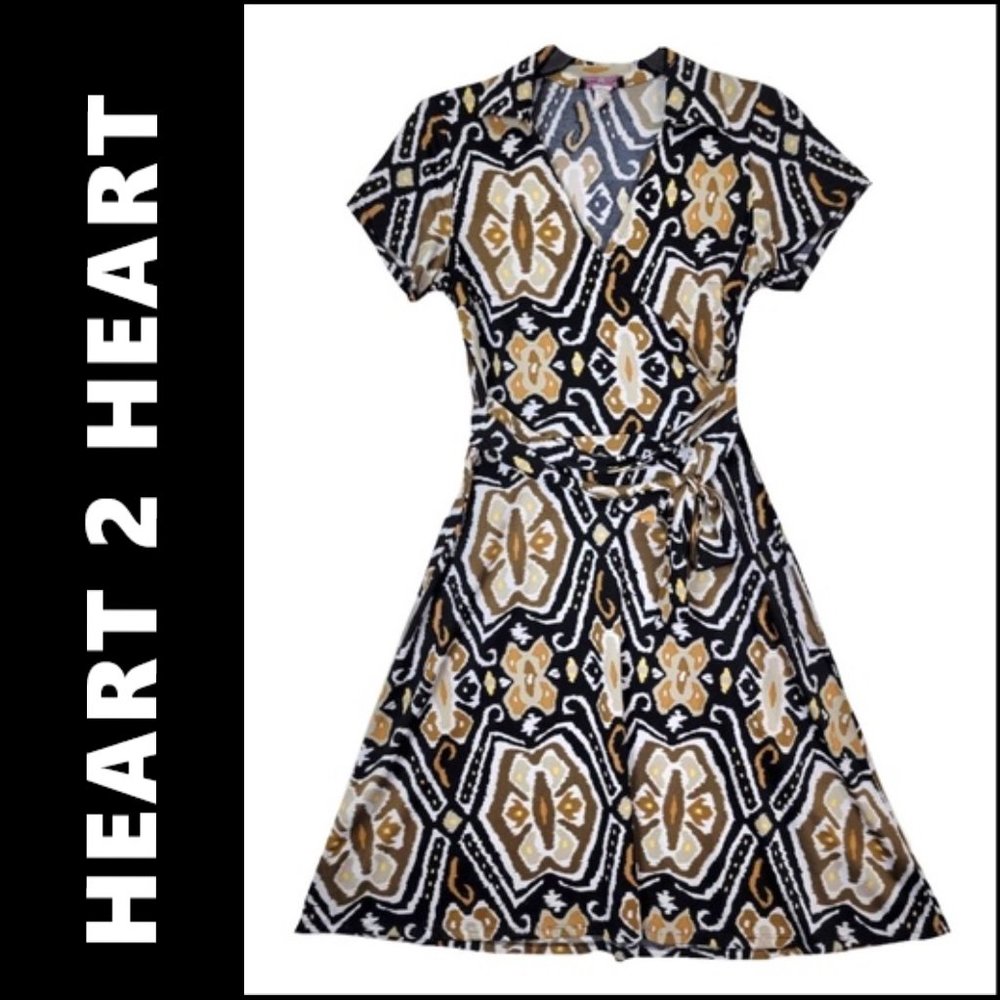Heart 2 Heart Dress Size Large Women Short Sleeve Fit & Flare Belt Multicolored